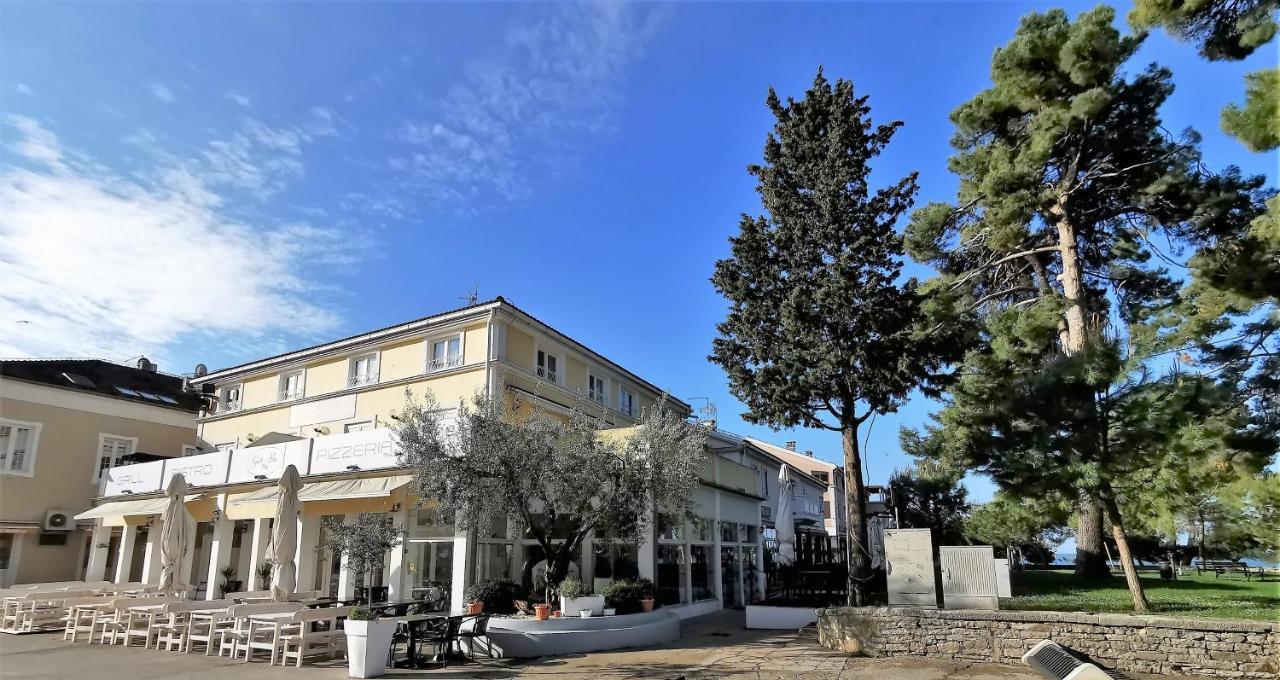 Mirta Deluxe Superior 5 Star Apartment, Your Piece Of Heaven By The Sea & Park, With Sea & Park View Novigrad Istria Εξωτερικό φωτογραφία
