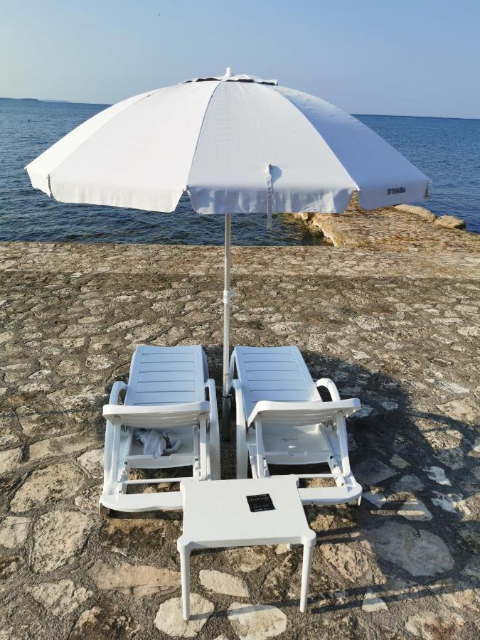 Mirta Deluxe Superior 5 Star Apartment, Your Piece Of Heaven By The Sea & Park, With Sea & Park View Novigrad Istria Εξωτερικό φωτογραφία