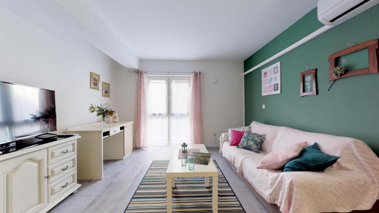 Mirta Deluxe Superior 5 Star Apartment, Your Piece Of Heaven By The Sea & Park, With Sea & Park View Novigrad Istria Εξωτερικό φωτογραφία
