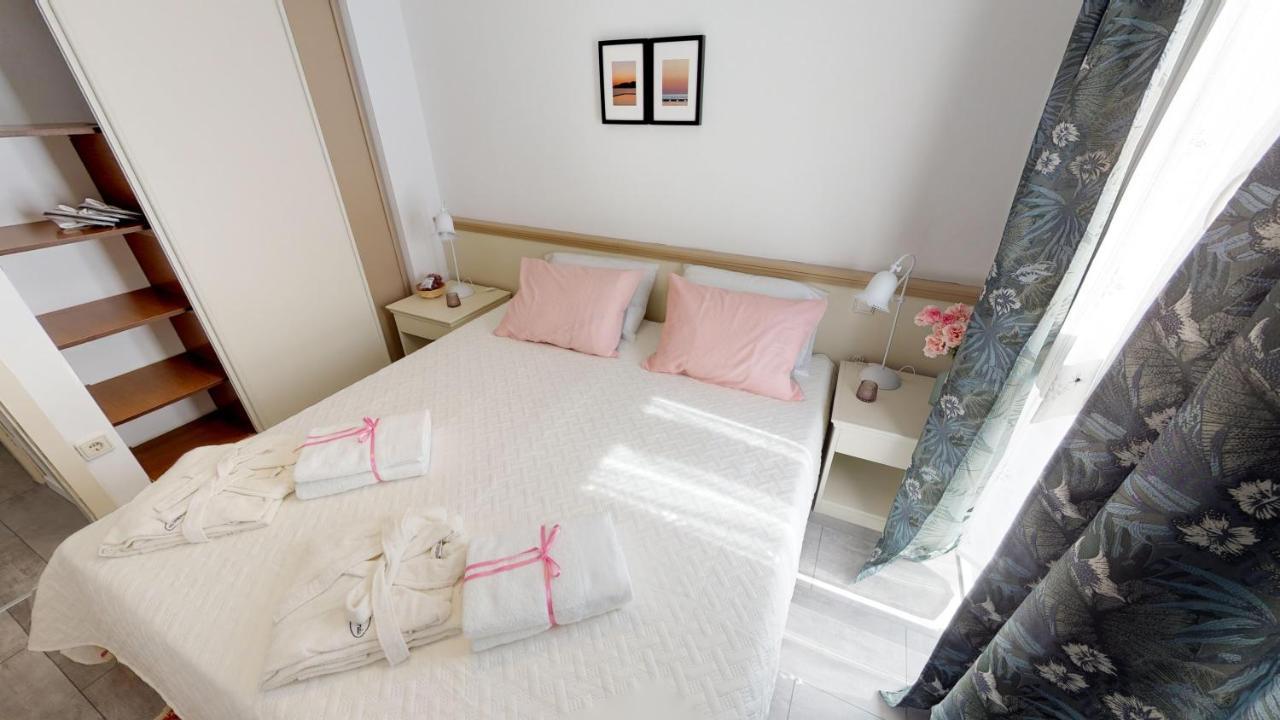 Mirta Deluxe Superior 5 Star Apartment, Your Piece Of Heaven By The Sea & Park, With Sea & Park View Novigrad Istria Εξωτερικό φωτογραφία